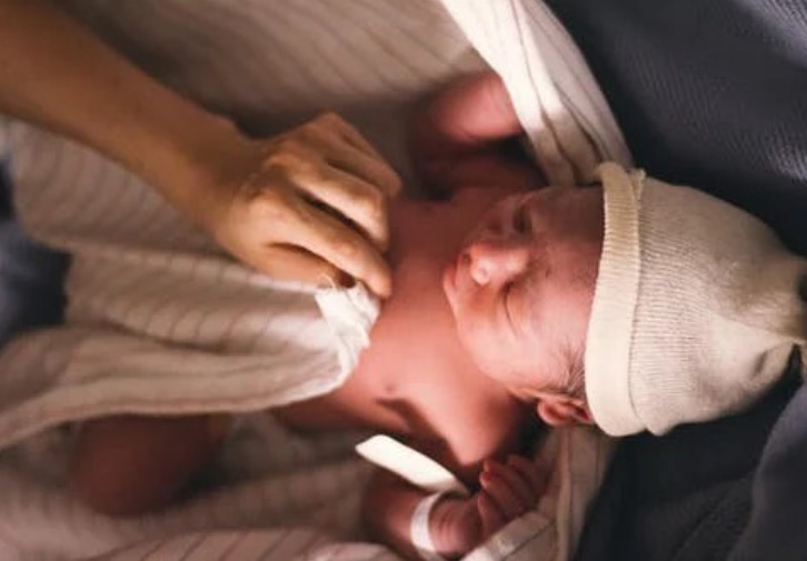 Newborn baby image for national birth defect prevention